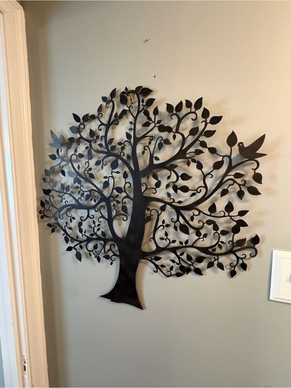 Metal tree wall hanging